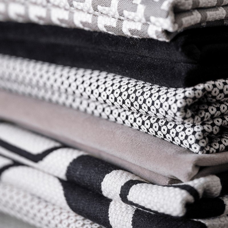 Duresta - Yale 2 Seater Medium Sofa Duresta - Yale 2 Seater Medium Sofa