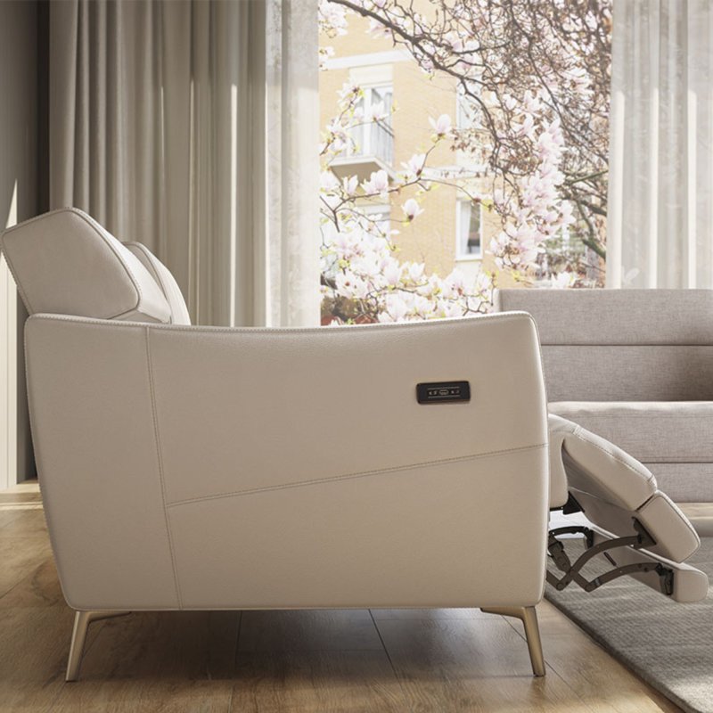 Natuzzi Editions - Greg - F46 - 3 Seater Sofa 2 Cushion with Electric Motion Natuzzi Editions - Greg - F46 - 3 Seater Sofa 2 Cushion with Electric Motion