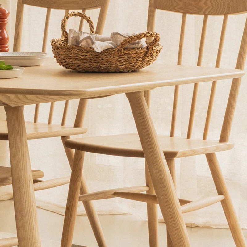 Ercol - Fairmile - Small Extending Dining Table Ercol - Fairmile - Small Extending Dining Table