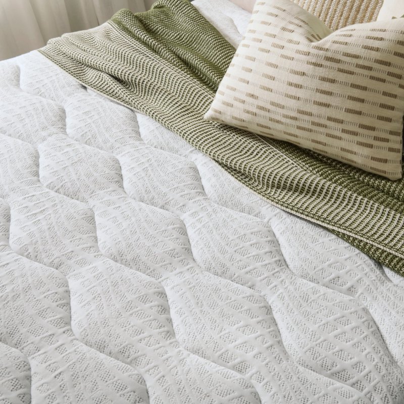 Silentnight - Hushvale Comfort Breathe 1200 Mattress Silentnight - Hushvale Comfort Breathe 1200 Mattress