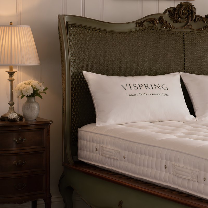 Vispring - Traditional Bedstead - Mattress Vispring - Traditional Bedstead - Mattress