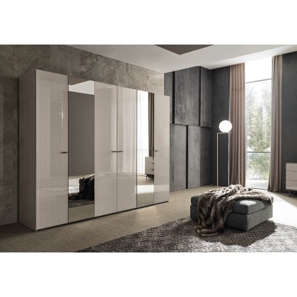 Claire Bedroom - Wardrobe 6 Door - 4 Wooden Doors + 2 Mirror Doors