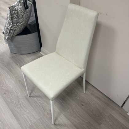 Calligaris Aida - Vintage Ivory with White Metal Legs