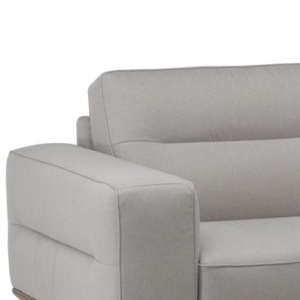 Natuzzi Editions Adrenalina - 048 - Armchair And A Half