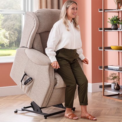 Celebrity - Canterbury Dual Motor Riser Recliner Chair Celebrity - Canterbury Dual Motor Riser Recliner Chair