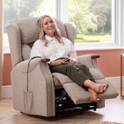 Celebrity - Canterbury - Dual Motor Riser Recliner Celebrity - Canterbury - Dual Motor Riser Recliner
