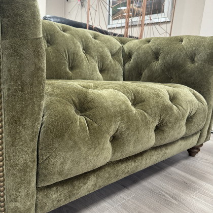 Alexander & James - Stax Snuggler Sofa in Oasis Fabric