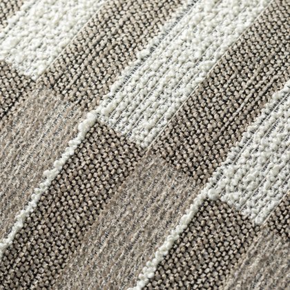Everett Natural - Wide Cushion