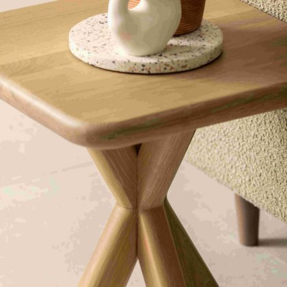 Flynn - Lamp Table Flynn - Lamp Table