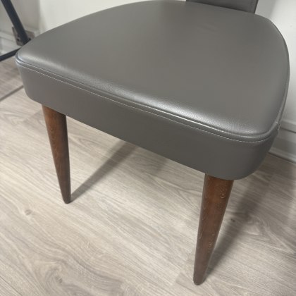 Mimo by Fama - Chair in Dark Leather with Dark Wood Legs