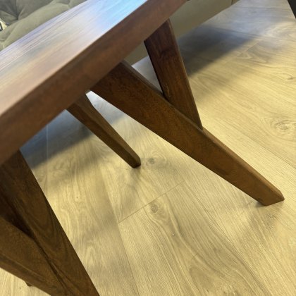 Quenza Side Table