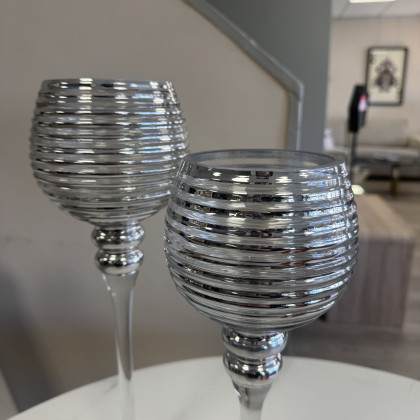 Set of 2 Silver Ribbed Candle Holders