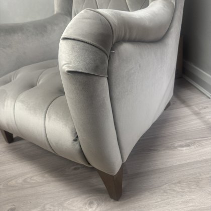 Alexander & James - Viola Armchair