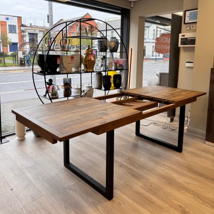 Midtown - 180cm-240cm Extending Dining Table