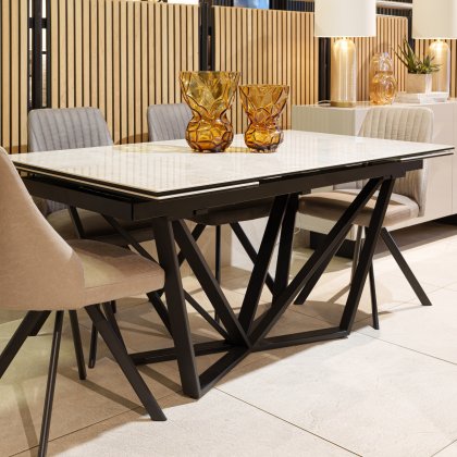 Aquila - Ceramic Extending Table