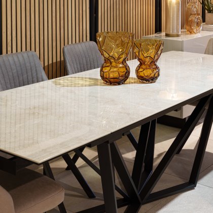 Aquila - Ceramic Extending Table