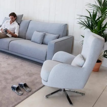 Fama - Kylian Swivel Chair