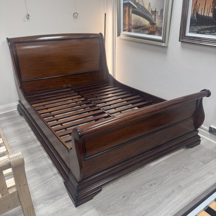 Normandie - Kingsize Sleigh Bedframe