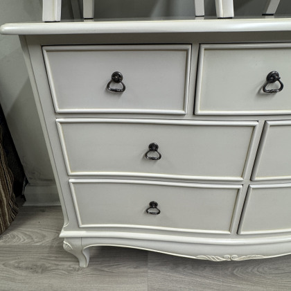 Toulouse - 7 Drawer Chest
