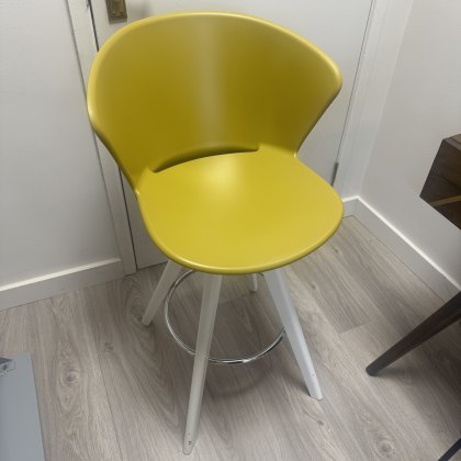 Calligaris - Bahia Bar Stool with White Base - Fixed Calligaris - Bahia Bar Stool with White Base - Fixed