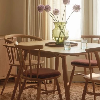Ercol - Heritage Small Extending Dining Table Ercol - Heritage Small Extending Dining Table