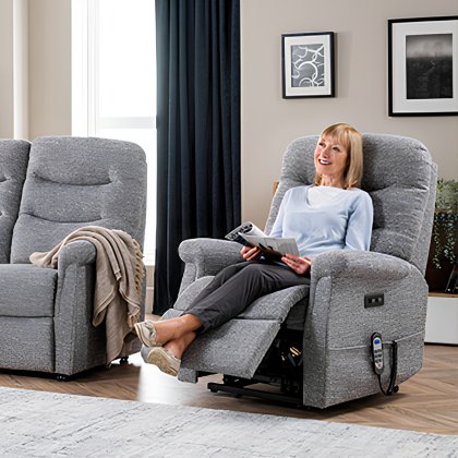 Celebrity - Hollingwell - Cloud Zero Riser Recliner