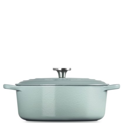 Le Creuset - Signature Cast Iron Oval Casserole Le Creuset - Signature Cast Iron Oval Casserole