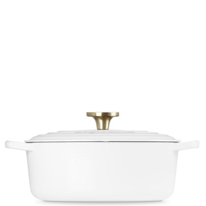 Le Creuset - Signature Cast Iron Oval Casserole Le Creuset - Signature Cast Iron Oval Casserole
