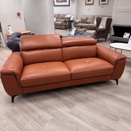 Momentum Large Sofa - Cognac Leather
