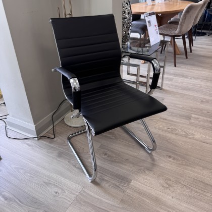 Eames Style - Black Chair with Arms Eames Style - Black Chair with Arms