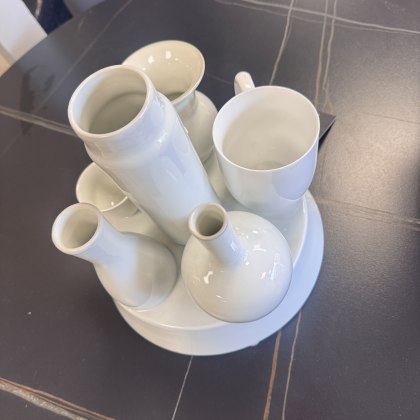 Natuzzi Editions - Ceramic Decor Piece - Hong Kong Natuzzi Editions - Ceramic Decor Piece - Hong Kong