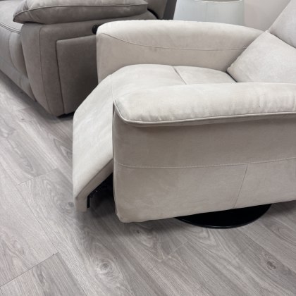 Ego Italiano - Kelly - Push Back Recliner Ego Italiano - Kelly - Push Back Recliner