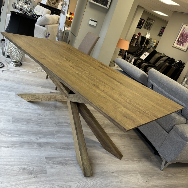 Empire State - 2m Dining Table - Outlet - with Star Base Empire State - 2m Dining Table - Outlet - with Star Base