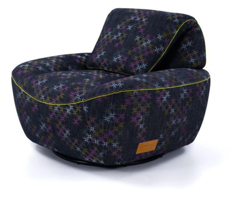 Egoitaliano - Smirk Swivel Rocking Chair Egoitaliano - Smirk Swivel Rocking Chair