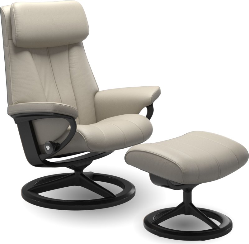 Paul (M) Signature Chair w/ footstool Paul (M) Signature Chair w/ footstool