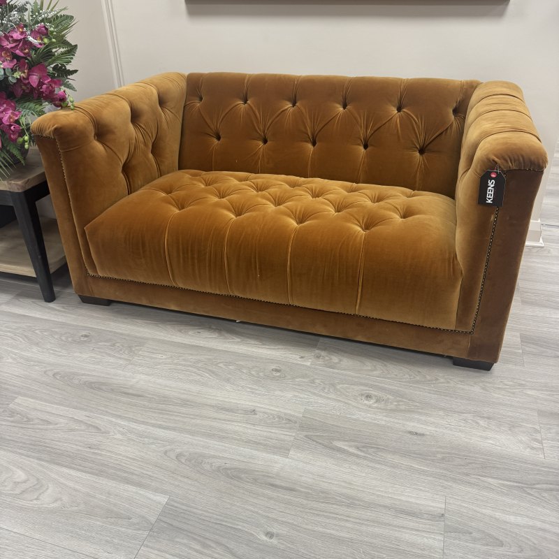 Tetrad Vagabond - Snuggler sofa in Luxury Velvet Tetrad Vagabond - Snuggler sofa in Luxury Velvet