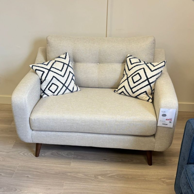 Del Ray - Snuggler in Taylor Natural Del Ray - Snuggler in Taylor Natural