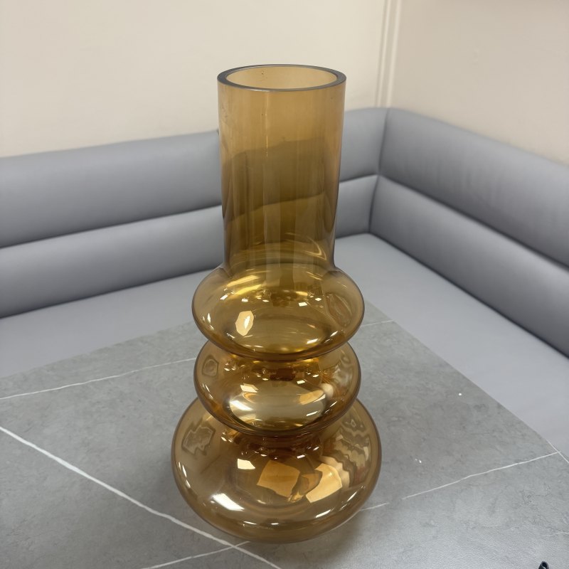 Niana Glass Oil Brown Vase Niana Glass Oil Brown Vase