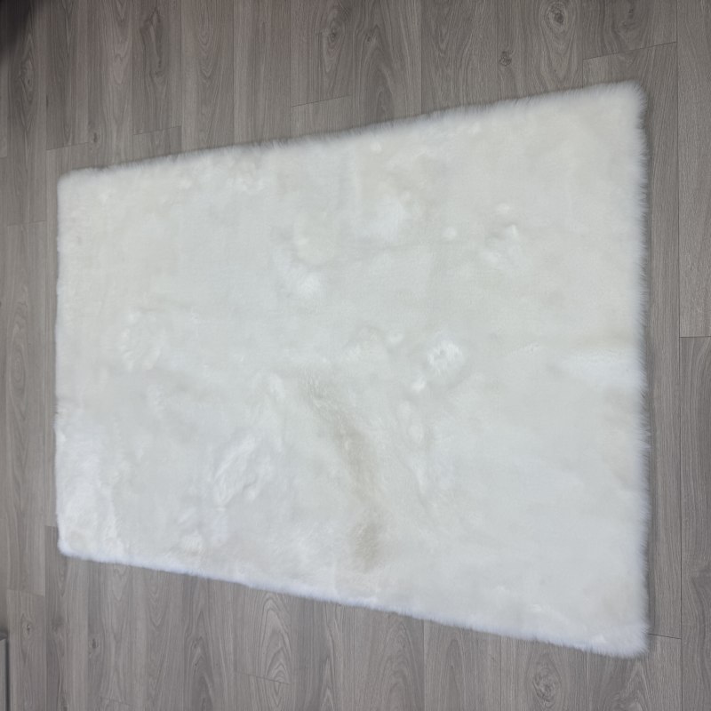 Artic Faux Faux Rug - Fairmont Artic Faux Faux Rug - Fairmont