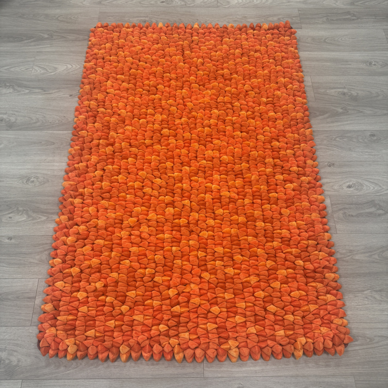 Dreamweavers Pebble - Orange - 6ft x 4ft Dreamweavers Pebble - Orange - 6ft x 4ft