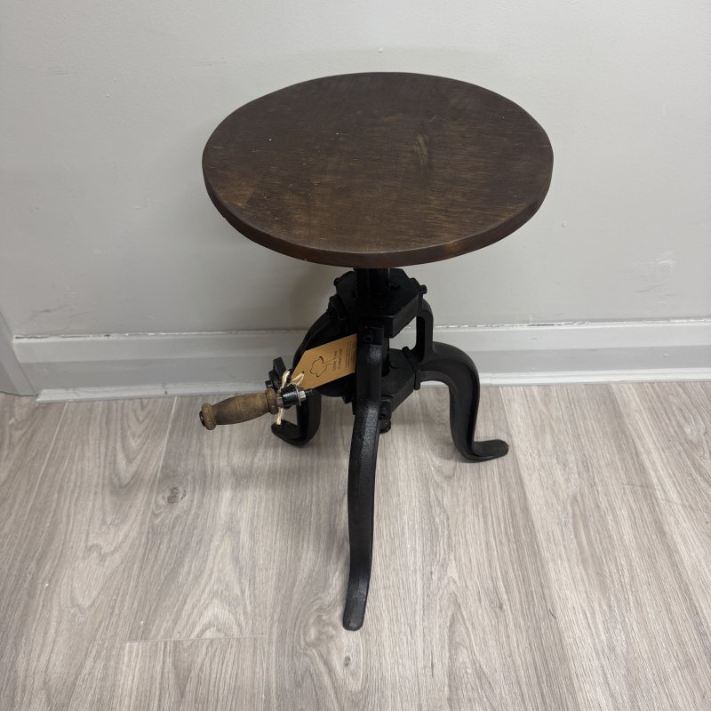 Little Tree Hickory - Adjustable stool with handle Little Tree Hickory - Adjustable stool with handle