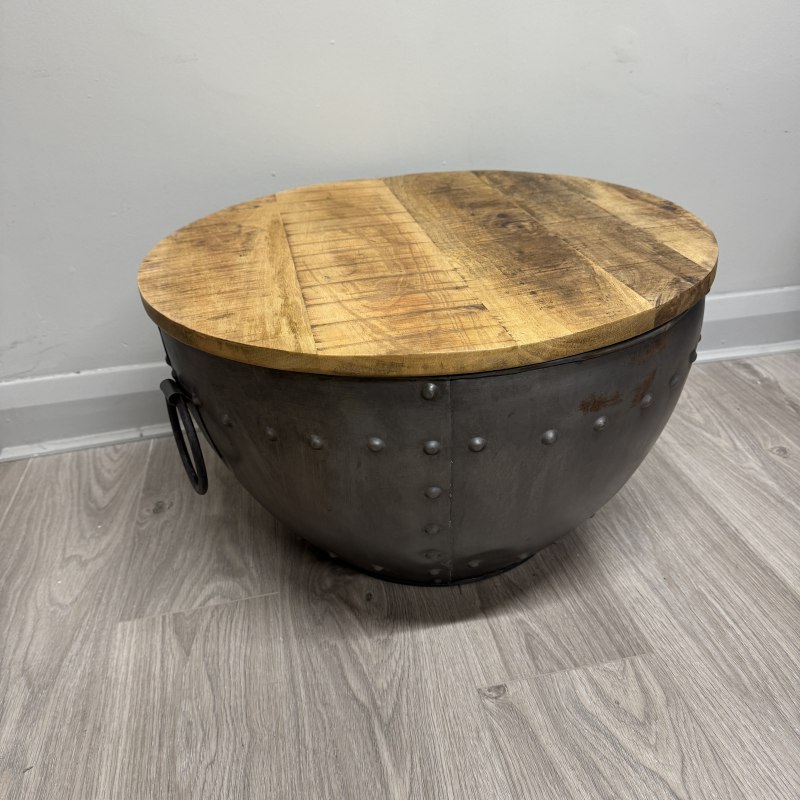 Metal & Wood - Storage Round Table Metal & Wood - Storage Round Table
