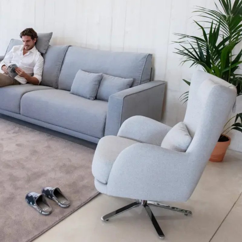 Fama - Kylian Swivel Chair Fama - Kylian Swivel Chair