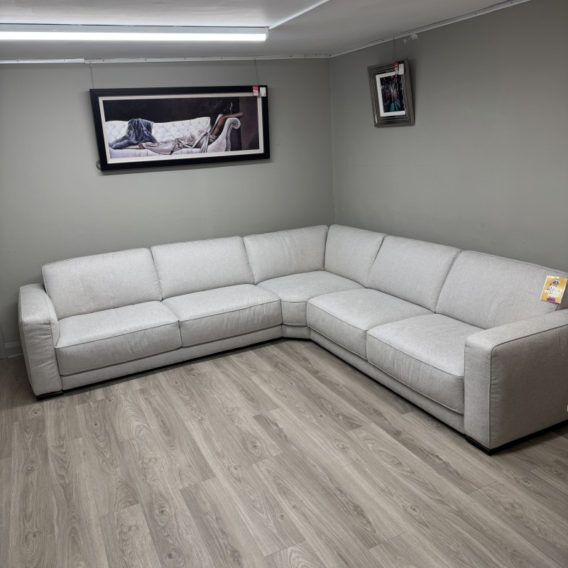 Natuzzi Editions - Boston Cornersofa in Minerva White Natuzzi Editions - Boston Cornersofa in Minerva White