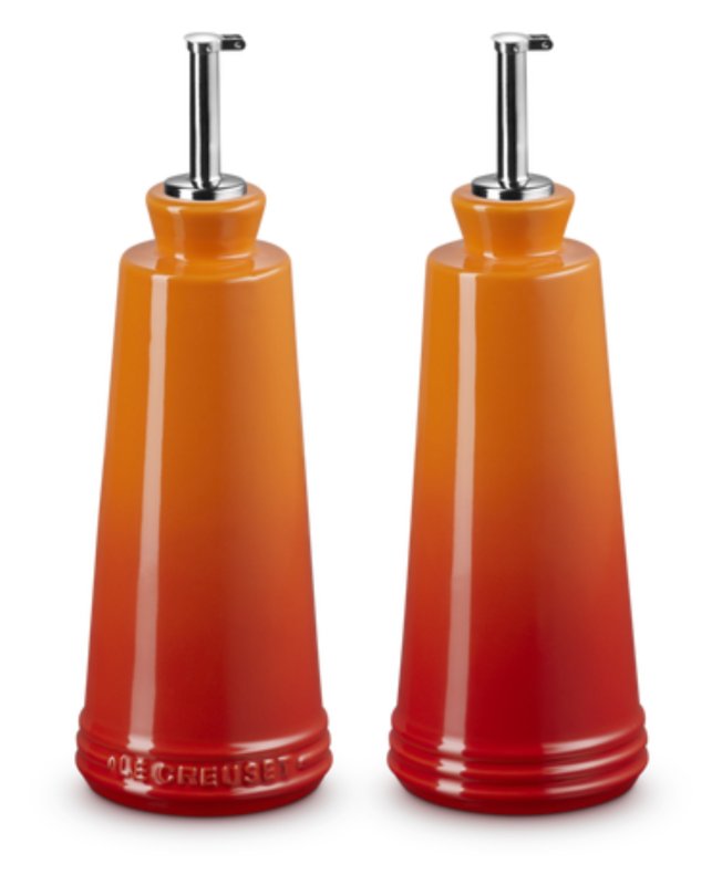 Le Creuset - Stoneware Oil & Vinegar Set Le Creuset - Stoneware Oil & Vinegar Set
