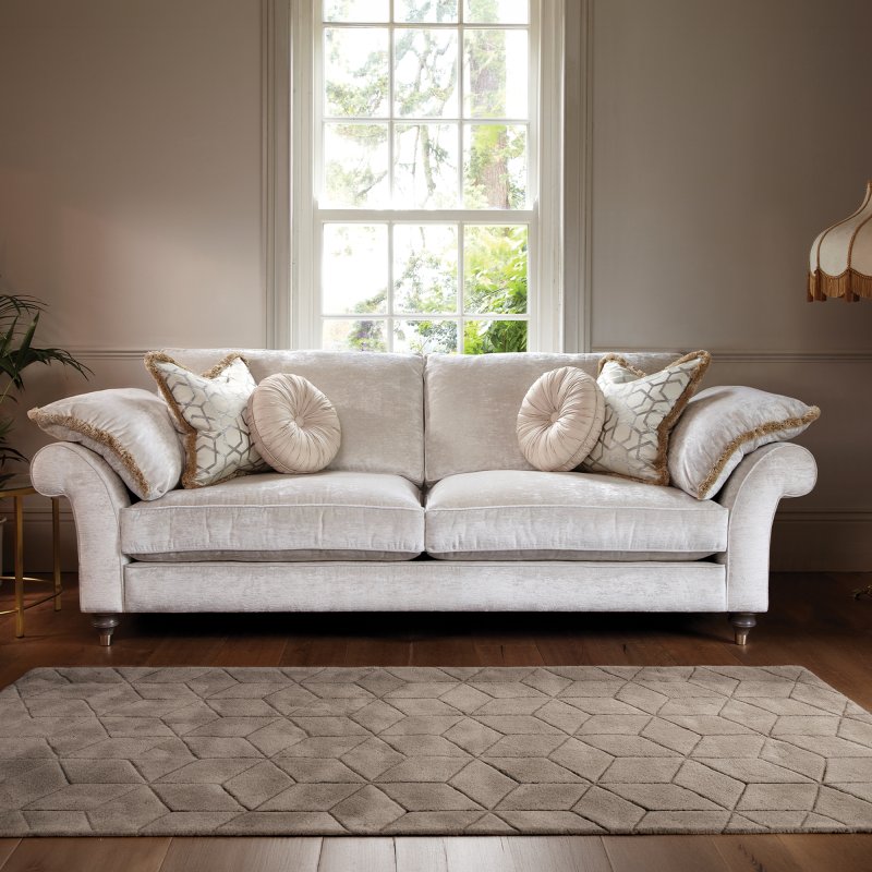 Harvard by Duresta- 2 Seater Medium Sofa Harvard by Duresta- 2 Seater Medium Sofa