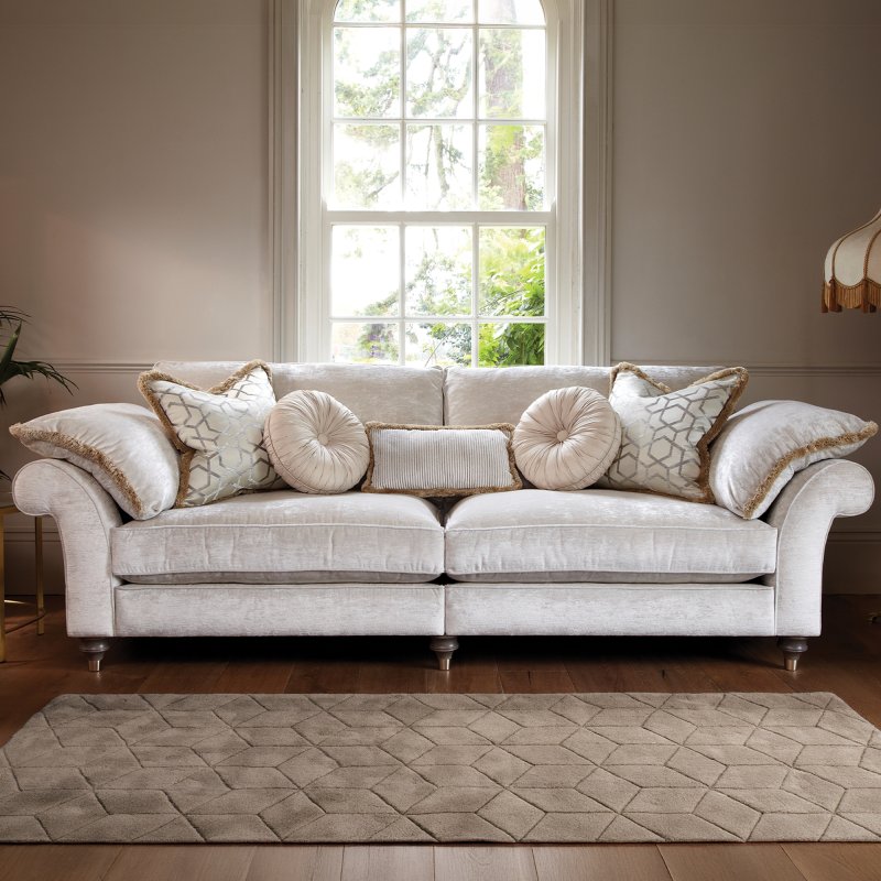 Harvard by Duresta- 4 Seater Grand Split Sofa Harvard by Duresta- 4 Seater Grand Split Sofa