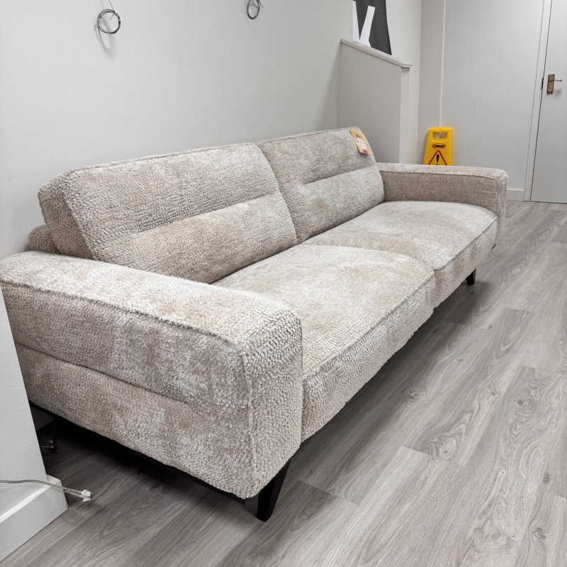 Natuzzi Editions - Adrenalina Large Sofa in Remo Fabric Natuzzi Editions - Adrenalina Large Sofa in Remo Fabric