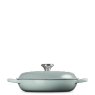 Le Creuset - Signature Cast Iron Shallow Casserole Le Creuset - Signature Cast Iron Shallow Casserole