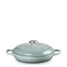 Le Creuset - Signature Cast Iron Shallow Casserole Le Creuset - Signature Cast Iron Shallow Casserole